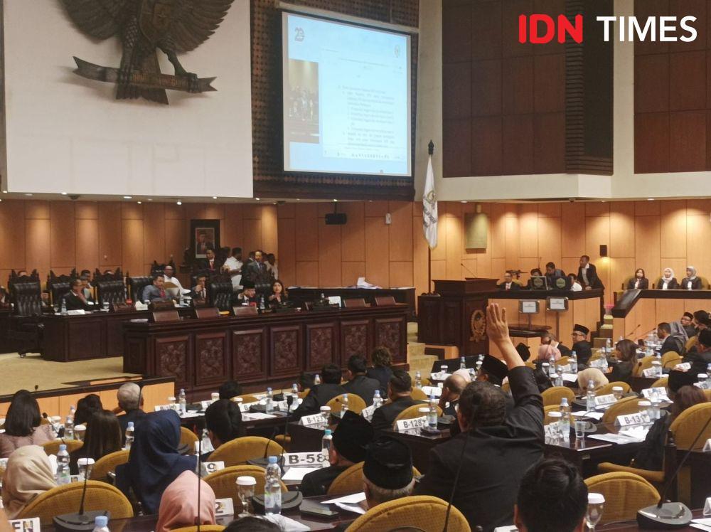 Overtime Sampaikan Visi dan Misi, La Nyalla Disoraki Anggota DPD RI