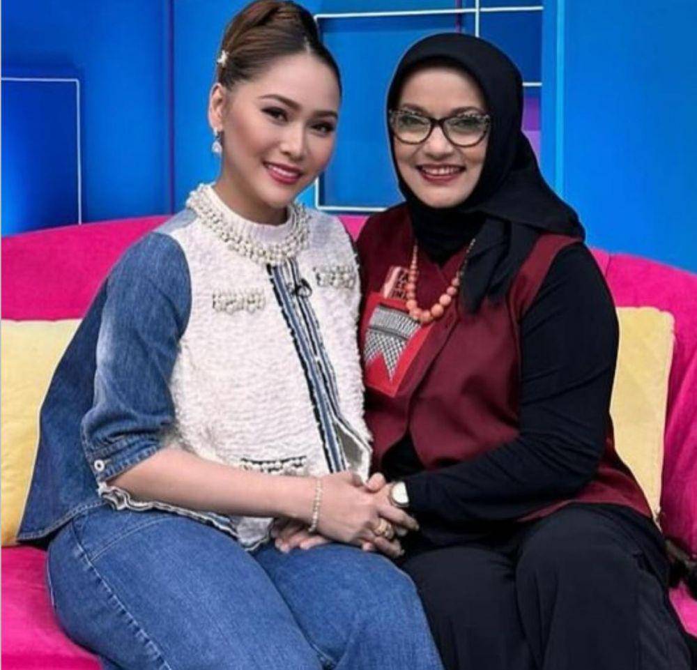 Ucapan duka artis atas meninggalnya Marissa Haque (instagram.com.com/inul.d)