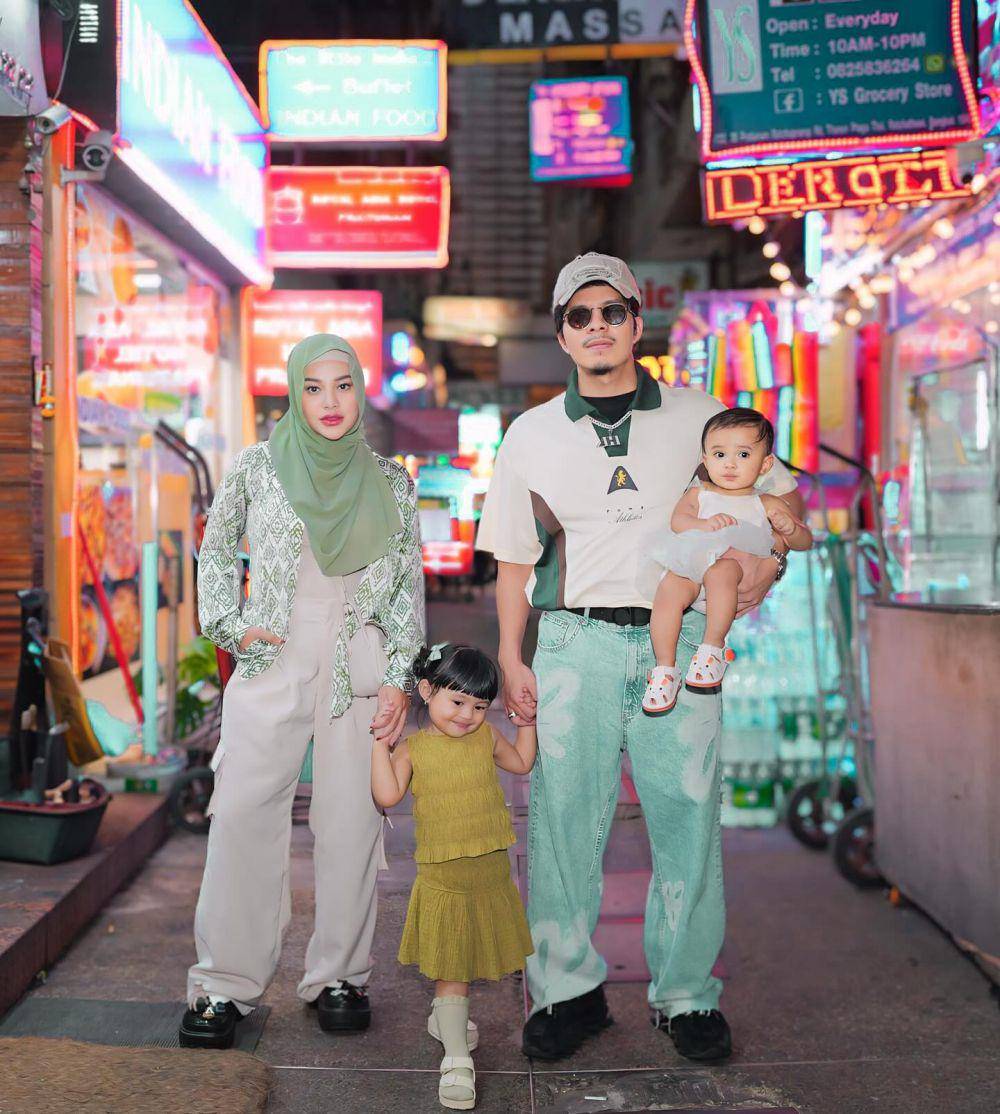 potret keluarga Aurel Hermansyah (instagram.com/aurelie.hermansyah)