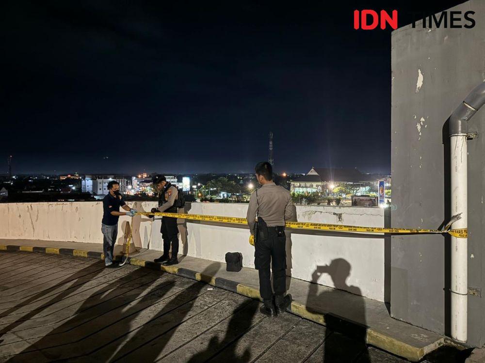 Perempuan Jatuh dari Lantai 3 Mal Kubu Raya, Polisi Selidiki Penyebab