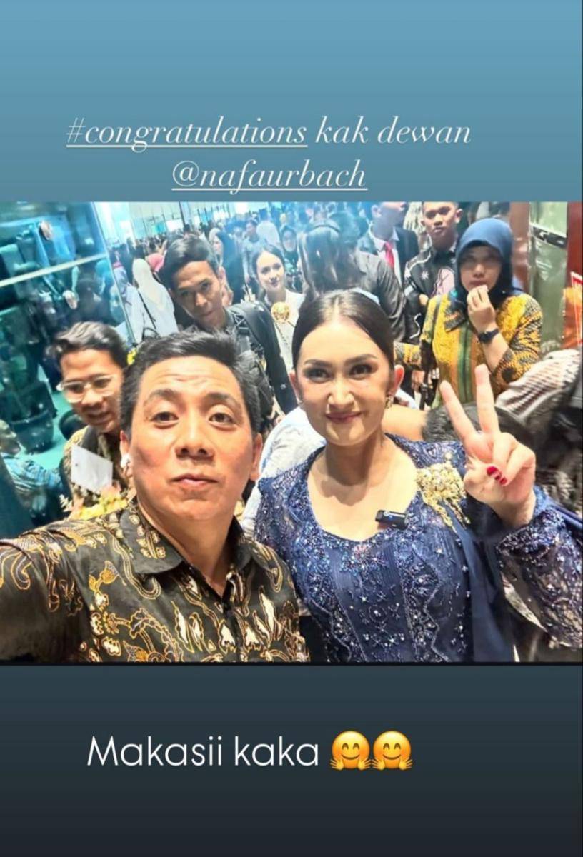 potret Nafa Urbach saat pelantikan anggota DPR (instagram.com/nafaurbach)