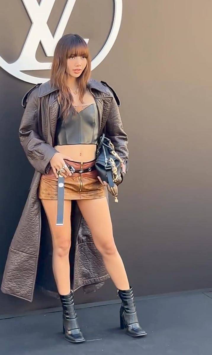 potret Lisa BLACKPINK (instagram.com/eyesmag)