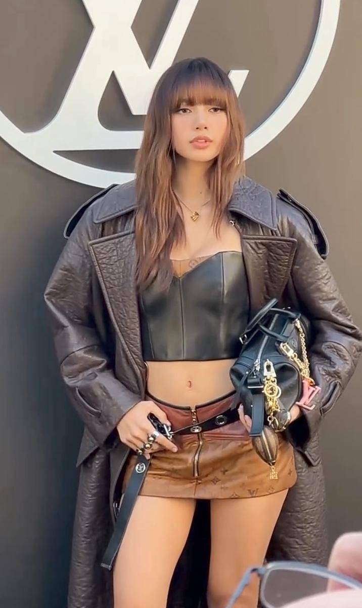 potret Lisa BLACKPINK (instagram.com/eyesmag)