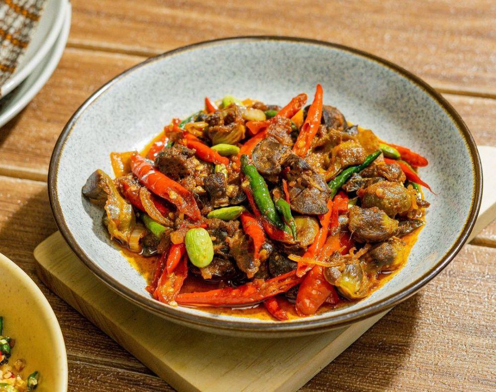 Resep Sambel Ati Ampela dengan Pete, Rasanya Mantap!