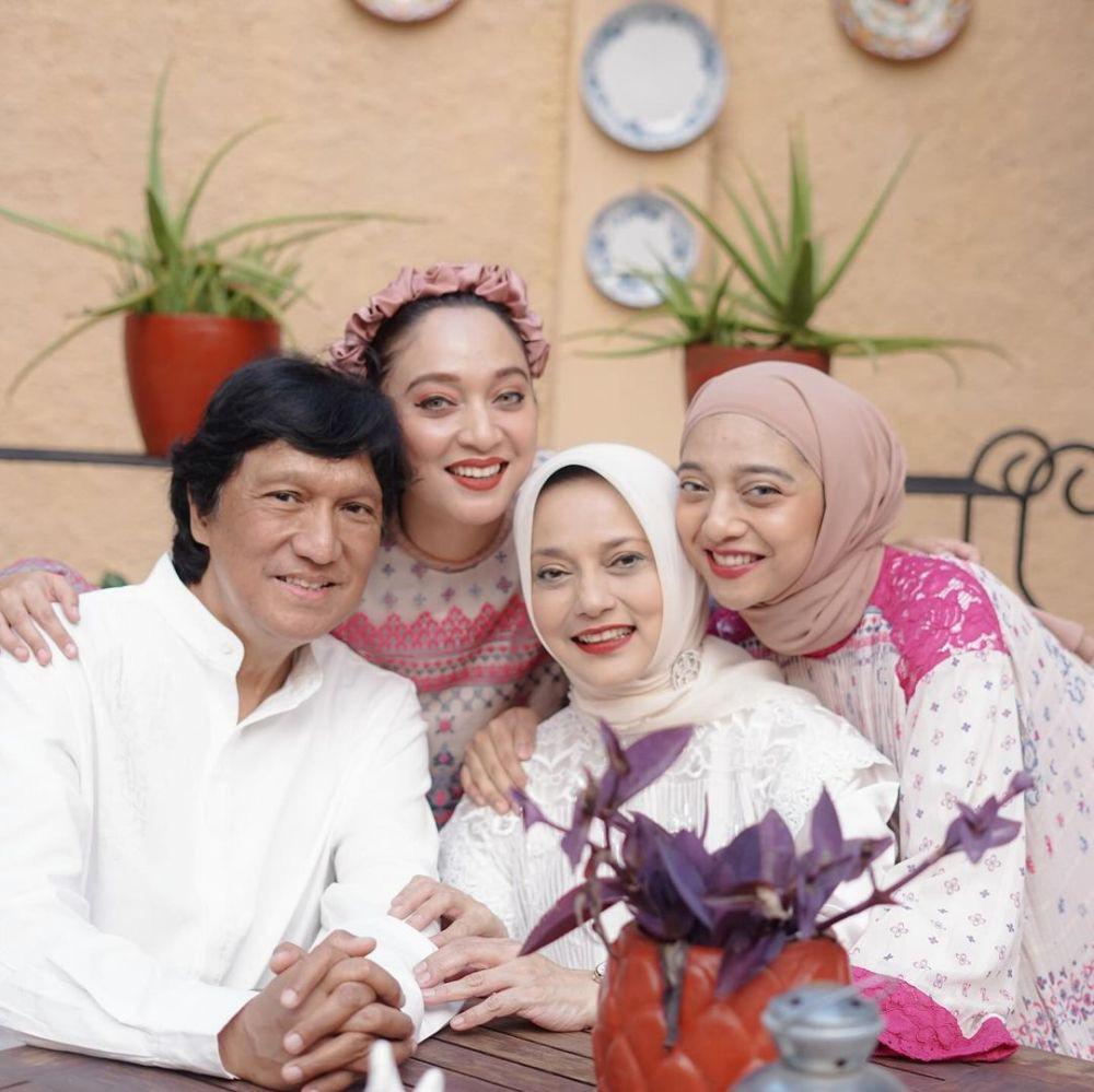 25 Quotes Inspiratif Marissa Haque, Perempuan Harus Hebat!