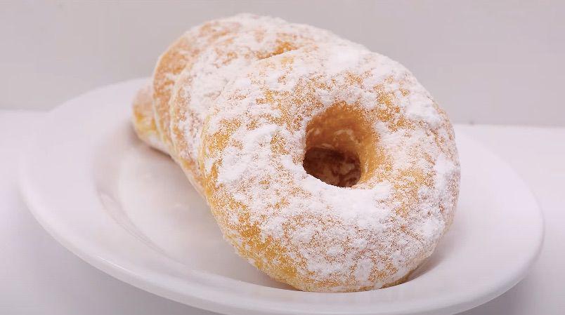 donat ubi kuning (YouTube.com/nominooom)