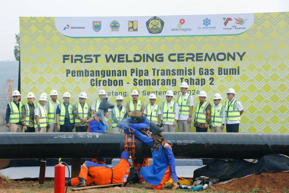 Peresmian proyek pembangunan Pipa Transmisi Gas Cirebon-Semarang Tahap II (Pipa Cisem II) di Batang. (Dok. Pemprov Jateng)