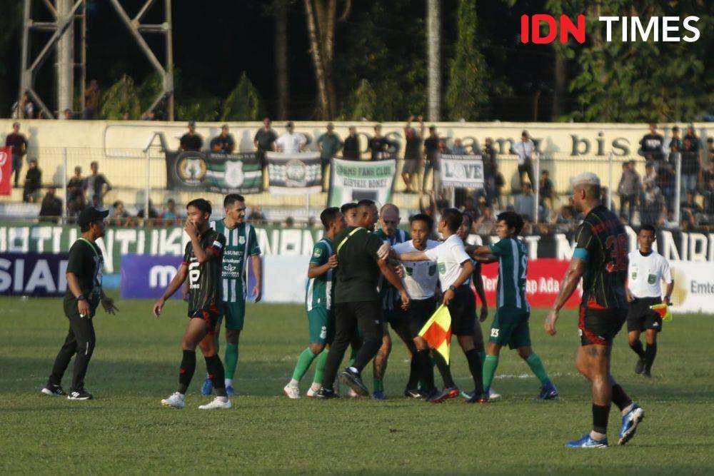 PSMS Ditahan Imbang Bekasi City, Ricuh di Penghujung Laga