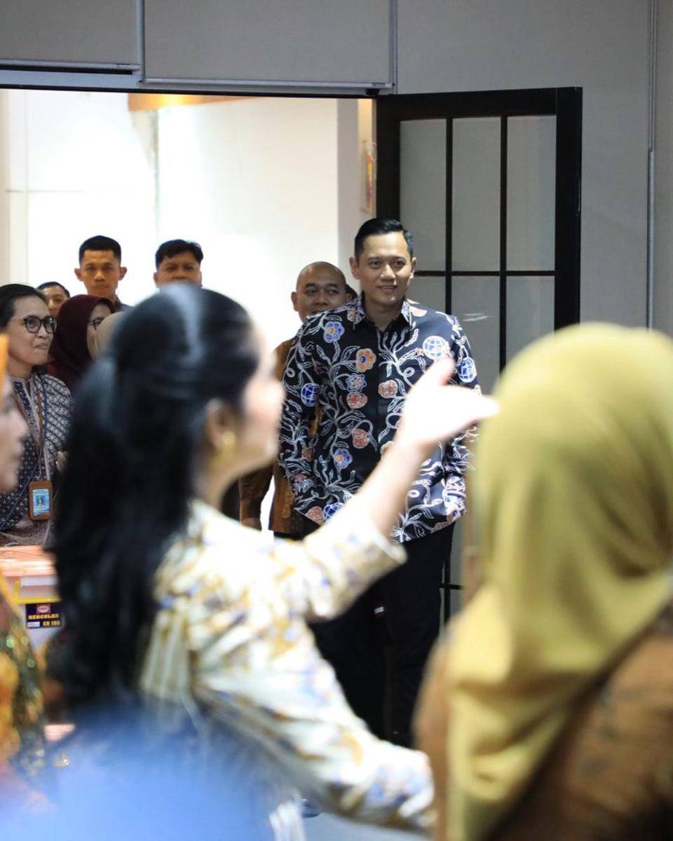 potret Annisa Yudhoyono peringati Hari Batik Nasional (instagram.com/annisayudhoyono)