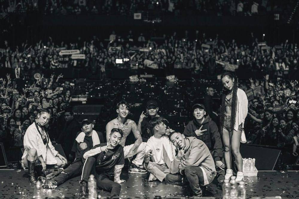 potret Loco bersama artis AOMG (instagram.com/satgotloco)