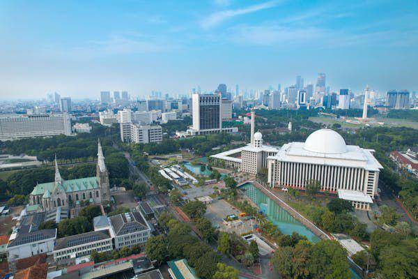 Masjid Istiqal yang berada di Indonesia