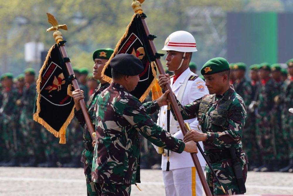 Panglima TNI, Jenderal Agus Subiyanto meresmikan pembentukan Yonif Penyangga Daerah Rawan di Papua. (Dokumentasi Puspen TNI)