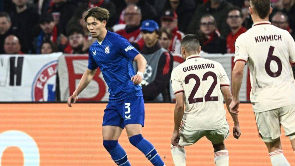 Takuya Ogiwara saat melawan Bayern Munich di Liga Champions. (instagram.com/lefty_hamster26)