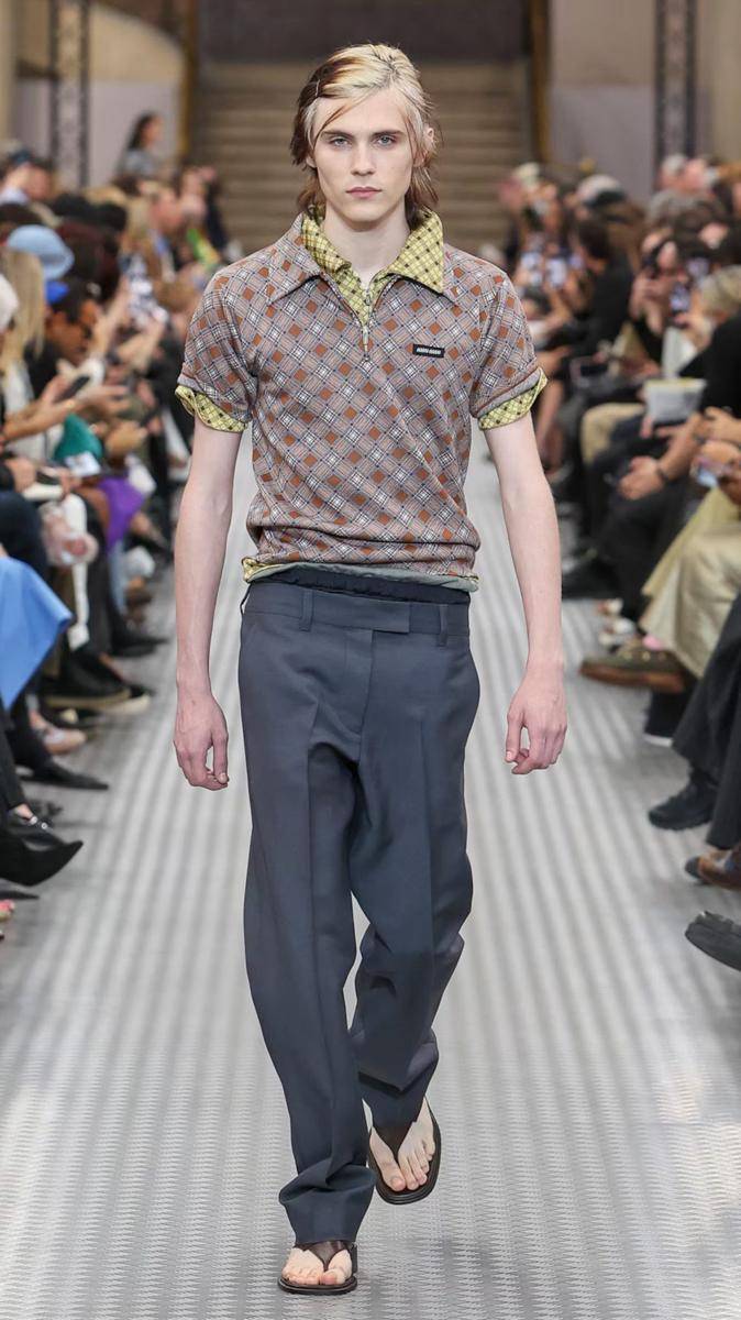 Miu Miu S/S '25 di Paris Fashion Week 2024 (dok. Miu Miu)