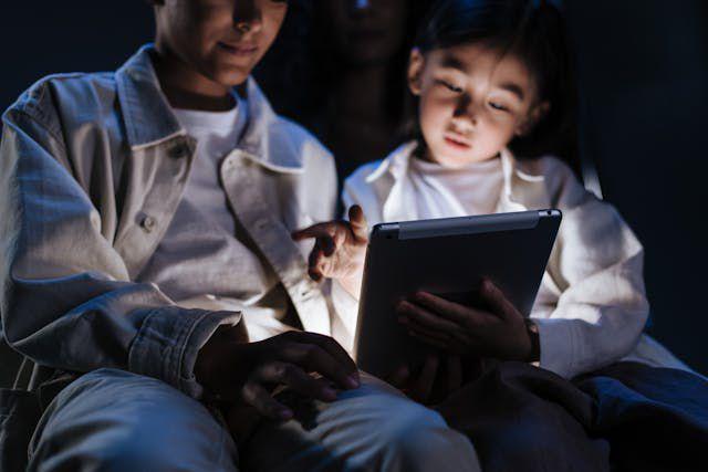 5 Langkah Preventif yang Efektif Melindungi Anak dari Cyber Bullying