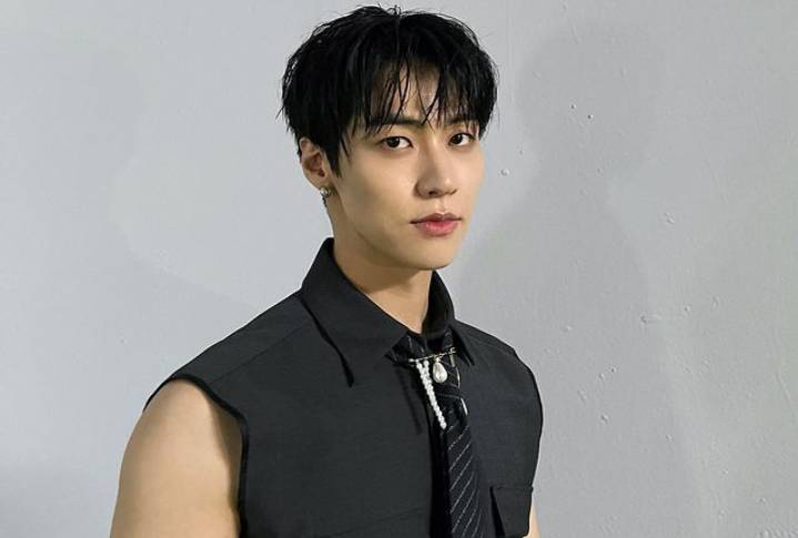 Lee Seung Hyub (instagram.com/sssn9_zzzn9)