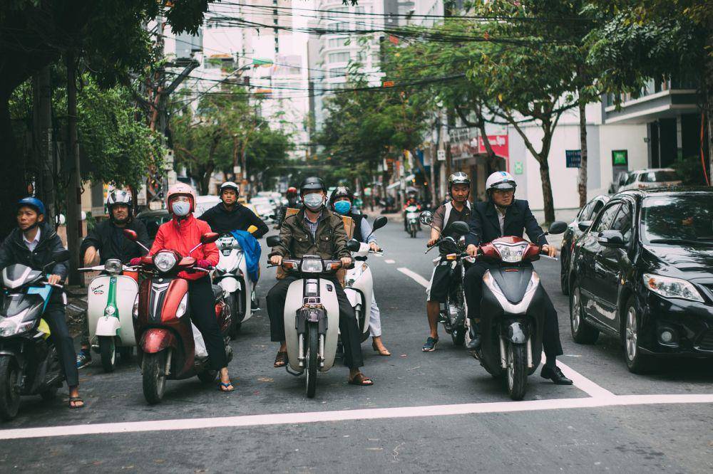 ilustrasi kendaraan bermotor/Pixabay.com/@harveyzoka