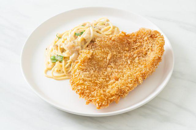 Resep Spaghetti Katsu Sambal Matah yang Aromanya Menggoda