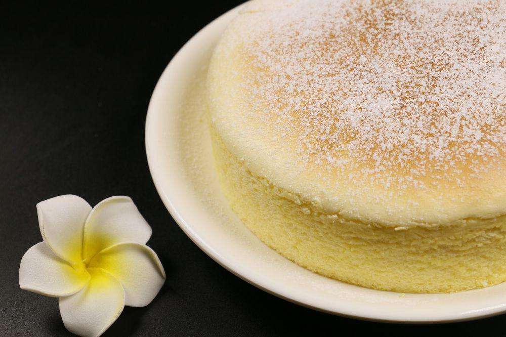 8 Bahan Dekorasi untuk Japanese Cotton Cheesecake, Tetap Memikat Hati