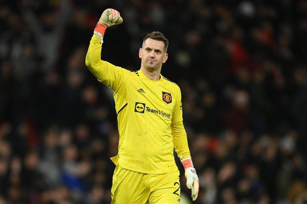 potret Tom Heaton (instagram.com/tomheatongk)