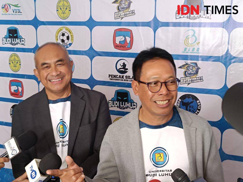 Rektor UBL Agus Setyo Budi (kanan) dan Ketua Badan Pelaksana Harian Yayasan Pendidikan Budi Luhur Cakti, Kasih Hanggoro (kiri). (IDN Times/Tino).