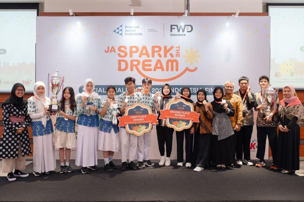 FWD Insurance dan PJI Gelar JA SparktheDream Social Challenge