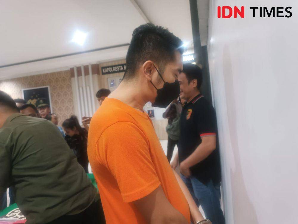 Konferensi pers penetapan tersangka suami selebgram Lampung Anastasia Noor Widiastuti inisal AP. (IDN Times/Tama Yudha Wiguna).