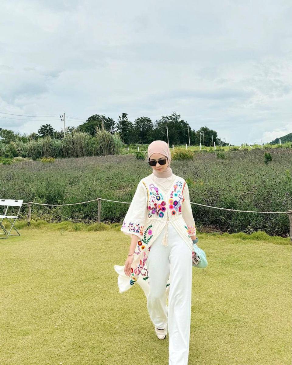 Rekomendasi Hang Out Outfit ala Nashwa Zahira (instagram.com/nashwaaaz)