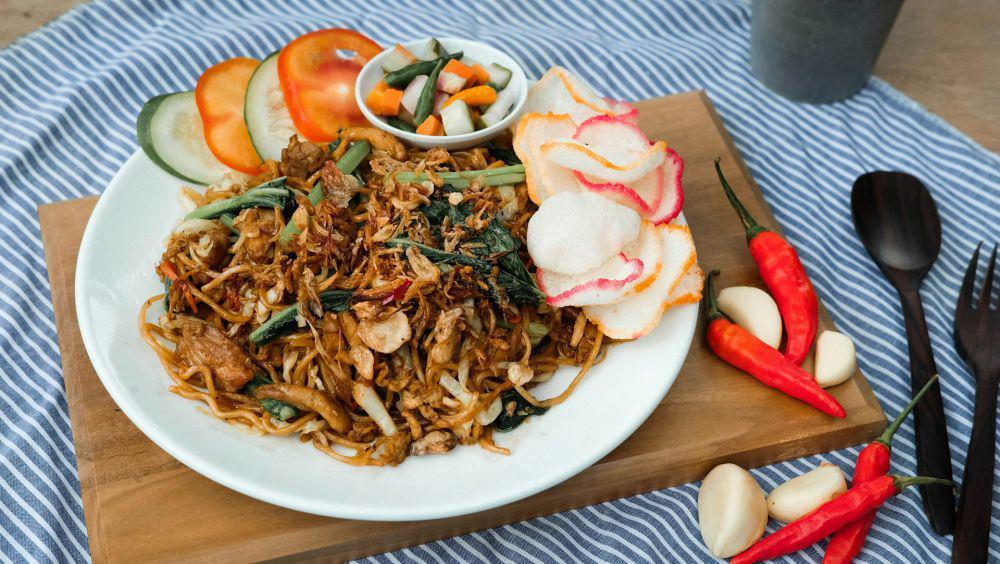 Resep Mi Goreng Daging Sapi Bumbu Oriental, Awas Bikin Ngiler!