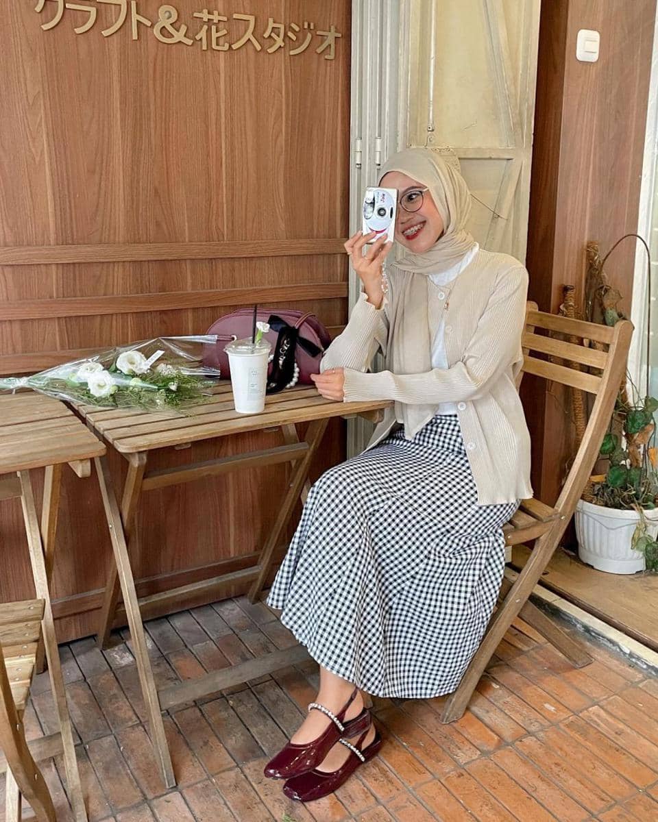 inspirasi ootd dengan nuansa kasual elegan ala influencer (instagram.com/