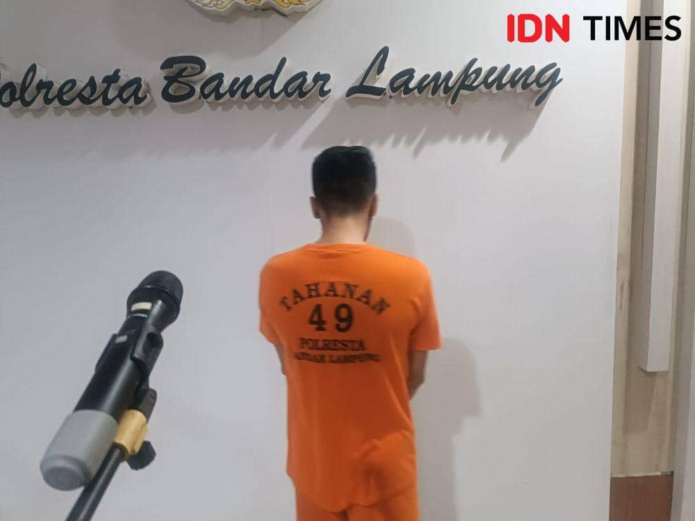 Konfrensi pers penetapan tersangka suami selebgram Anastasia, Aditya Prayogi di Mapolresta Bandar Lampung. (IDN Times/Tama Yudha Wiguna).