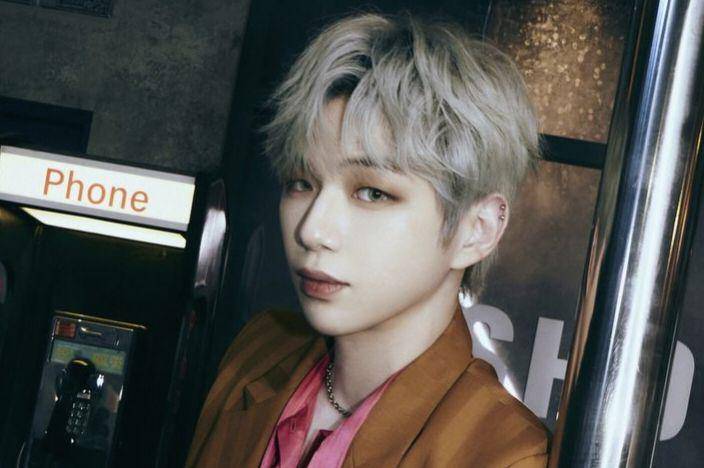 potret Kang Daniel di mini album ACT (instagram.com/daniel.k.official)