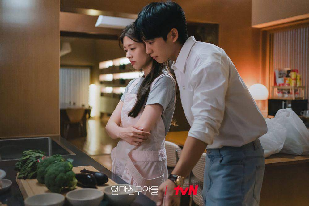 Jung So Min dan Jung Hae In di Love Next Door (dok. tvN/Love Next Door)