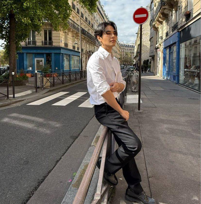 potret Jeff Satur di Paris (instagram.com/jeffsatur)