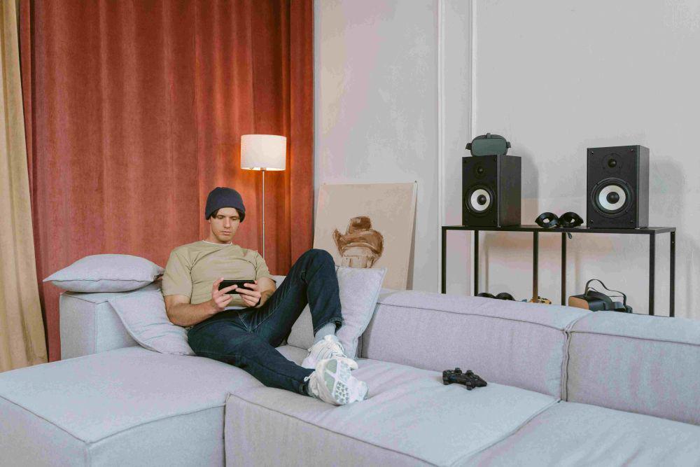 5 Rekomendasi Speaker Simbadda, Suara Jernih dan Desain Stylish!