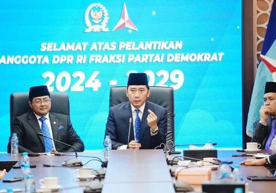 Edhie Baskoro Yudhoyono, Ketua Fraksi Partai Demokrat Periode 2024-2029 terpilih melaksanakan rapat perdana dengan seluruh Anggota FPD DPR RI 2024-2029. (Instagram @ibasyudhoyono)