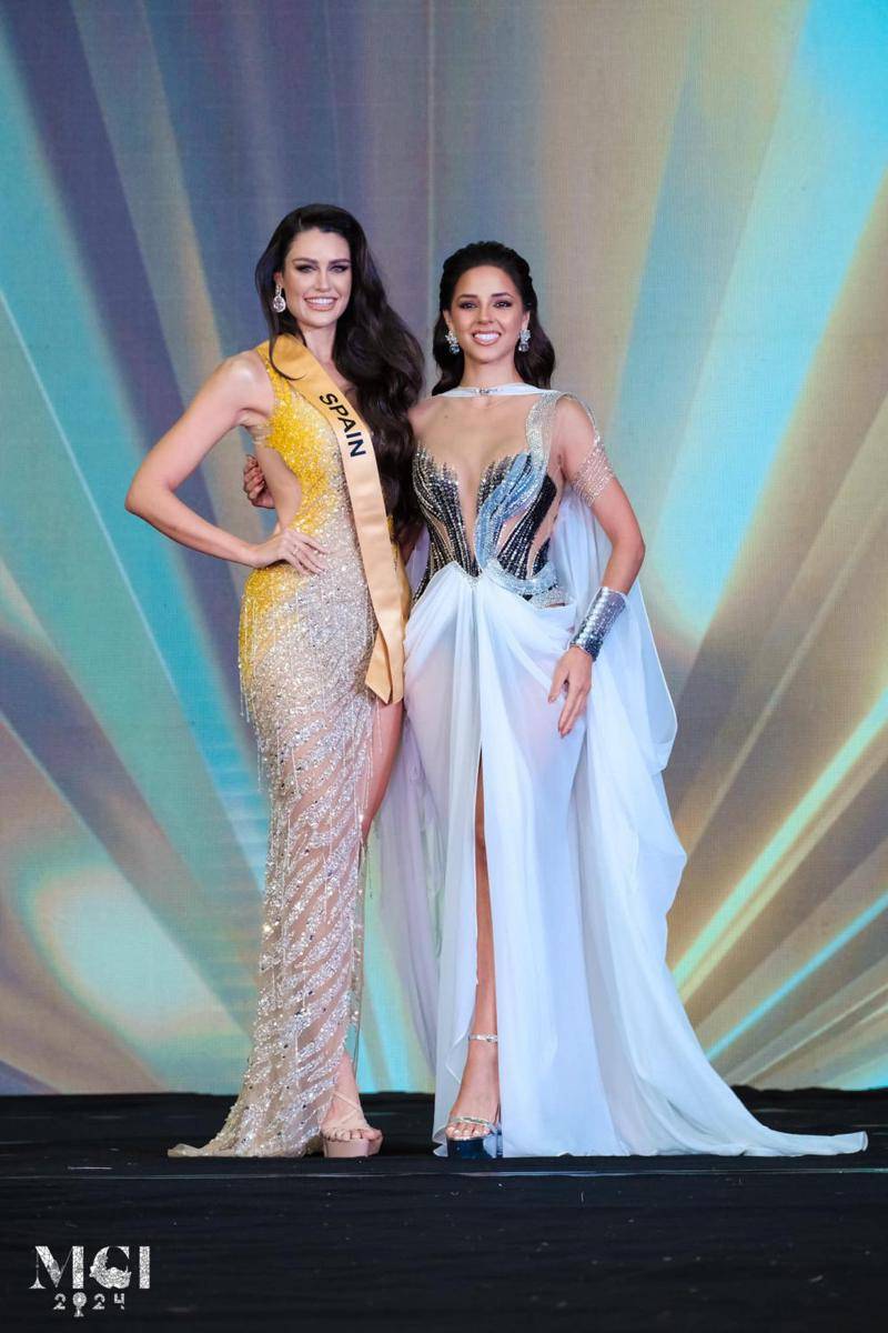 Potret Wakil Eropa Saat Sashing Ceremony Miss Grand International 2024 (Facebook.com/Miss Grand International)