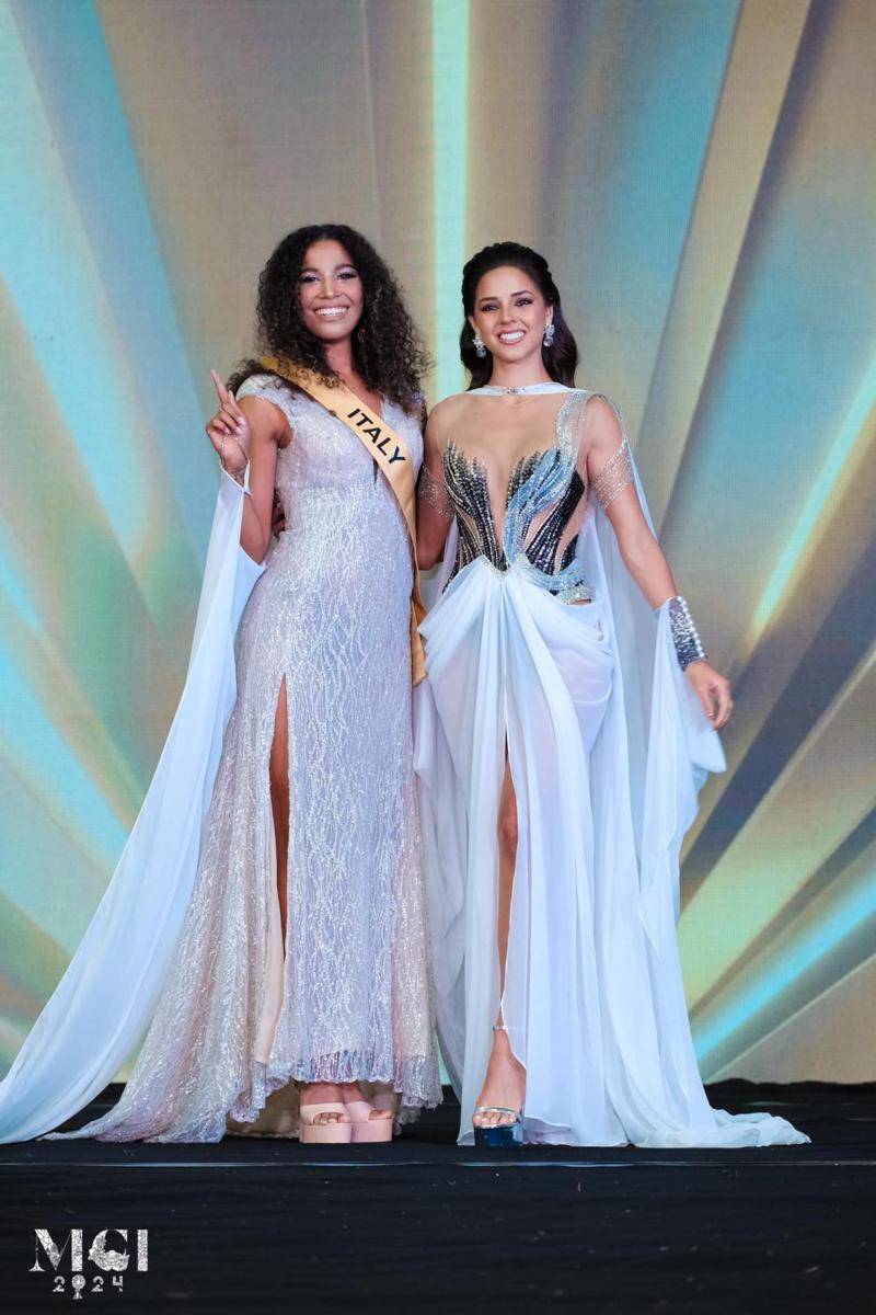Potret Wakil Eropa Saat Sashing Ceremony Miss Grand International 2024 (Facebook.com/Miss Grand International)