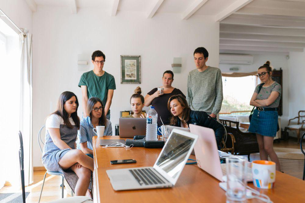 Persepsi Karier Milenial dan Gen Z, Gaji atau Personal Value?