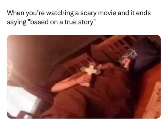 meme adegan di film horor (instagram.com/funnyhoodvidz)