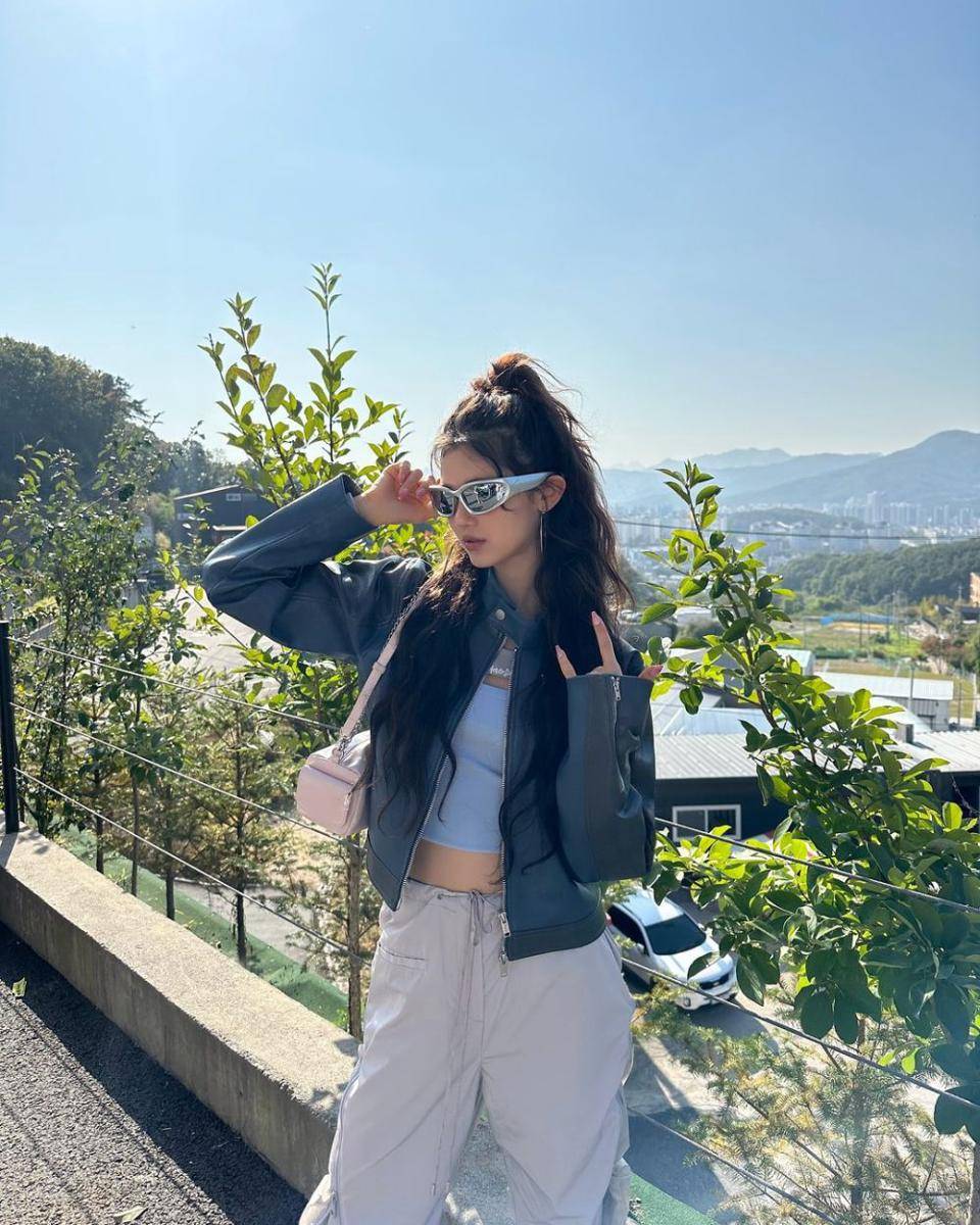 Danielle (instagram.com/newjeans_official)