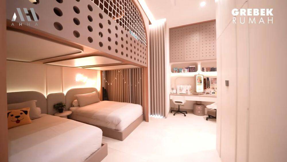 desain rumah Mona Ratuliu dan Indra Brasco (youtube.com/AH)