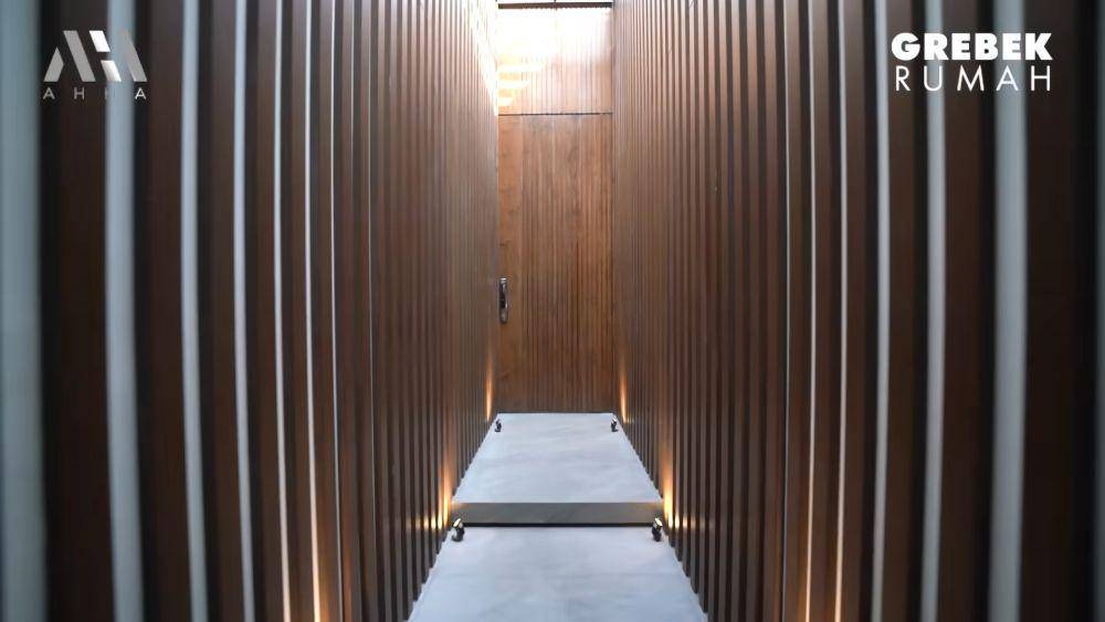 desain rumah Mona Ratuliu dan Indra Brasco (youtube.com/AH)