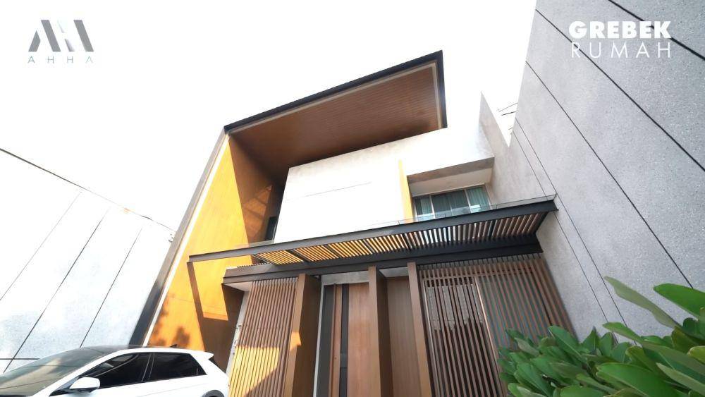 desain rumah Mona Ratuliu dan Indra Brasco (youtube.com/AH)