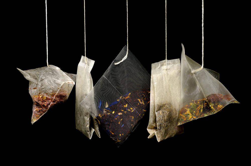 ilustrasi kantong teh chamomile (pixabay.com/Skitterphoto)