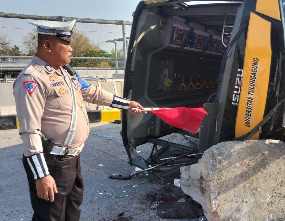 Laka Maut di Tol Sumo, Akibat Rem Blong