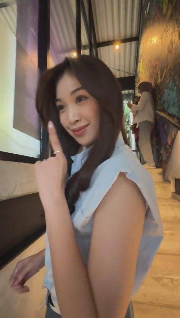 potret Shani eks JKT48 bikin kejutan ke fans di hari ulang tahun (tiktok.com/@_shanindira)