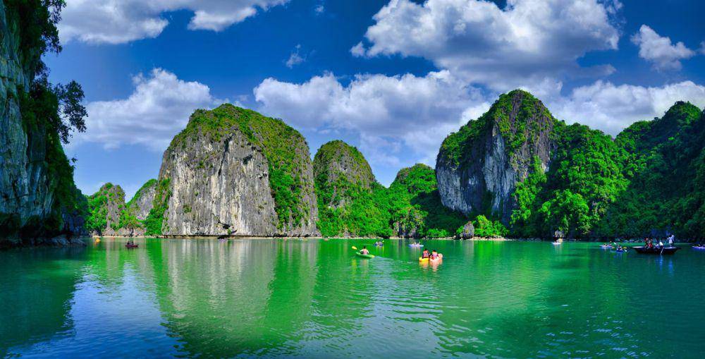 Ha Long Bay di Vitenam (unsplash.com/allPhoto Bangkok)