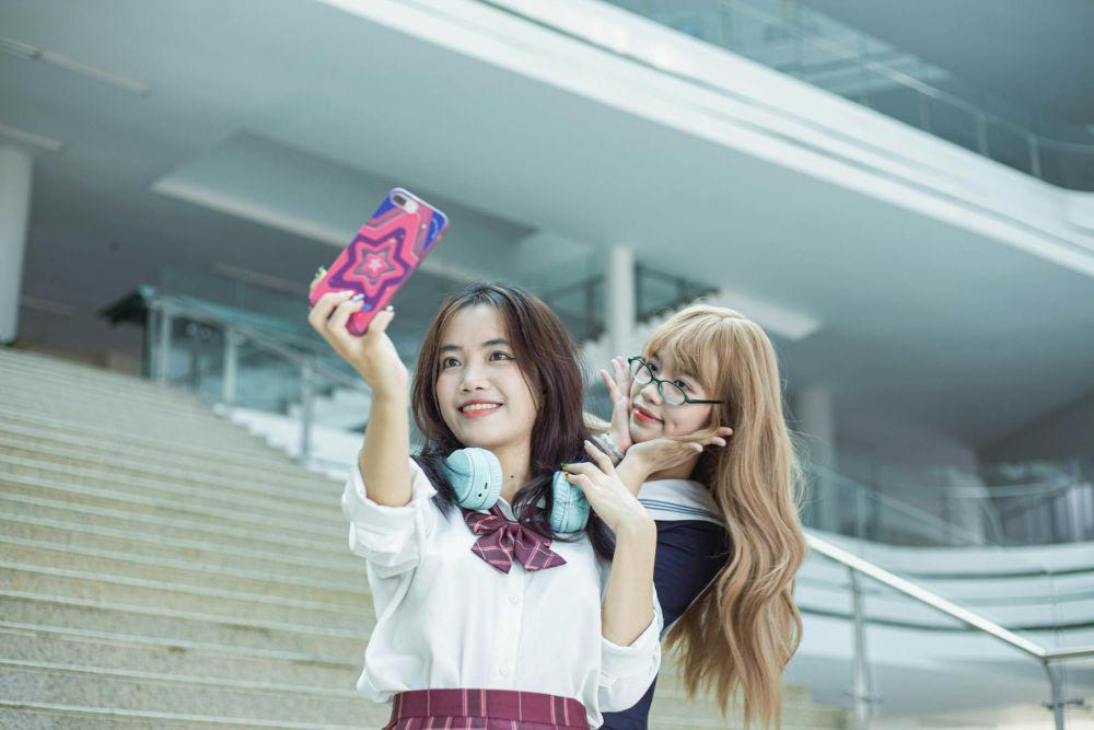 ilustrasi selfie (pexels.com/Âu Hải)