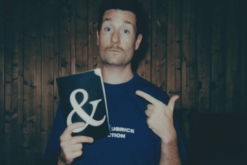 Potret Bastille (instagram.com/bastilledan)